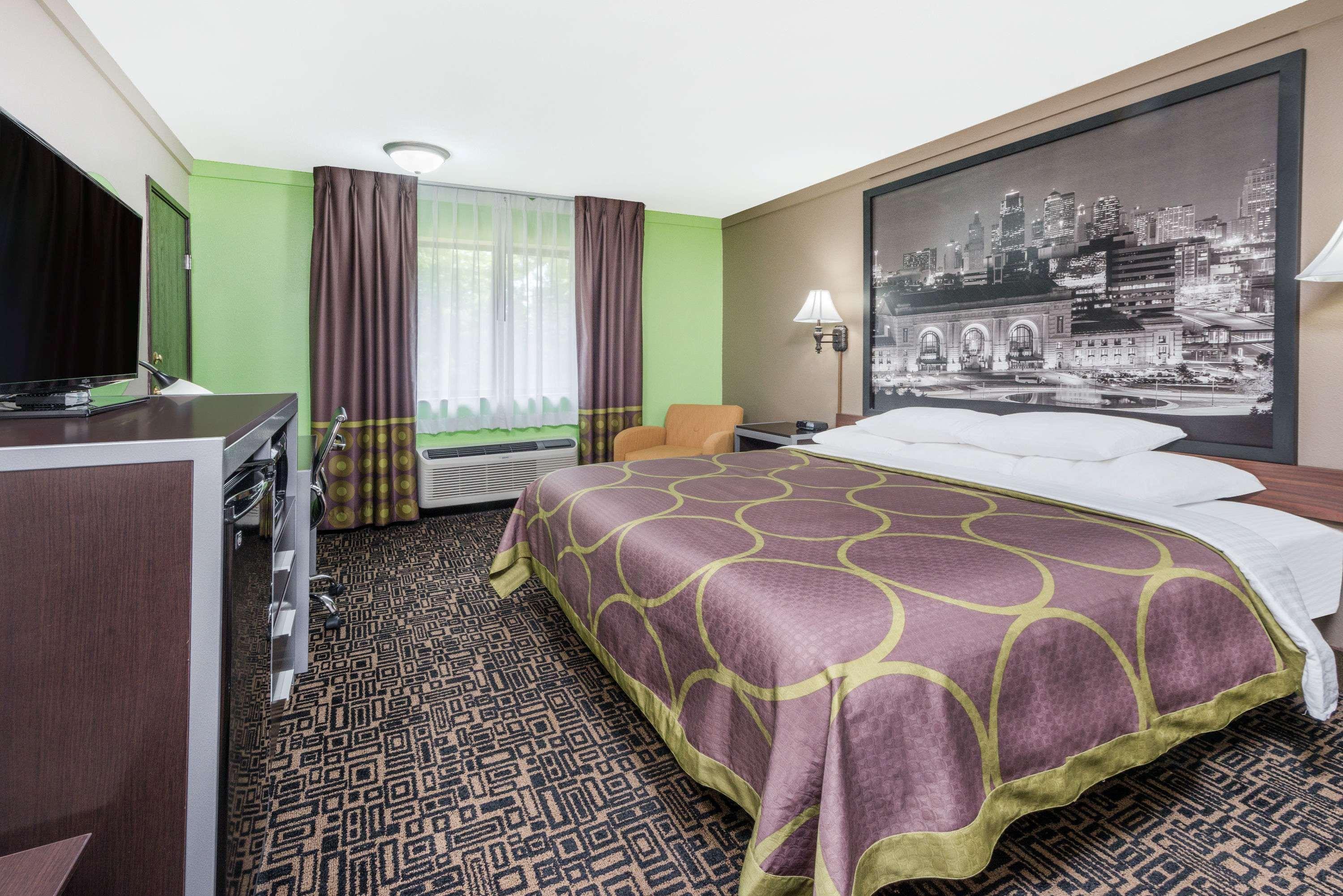Motel Super 8 By Wyndham Warrensburg Extérieur photo